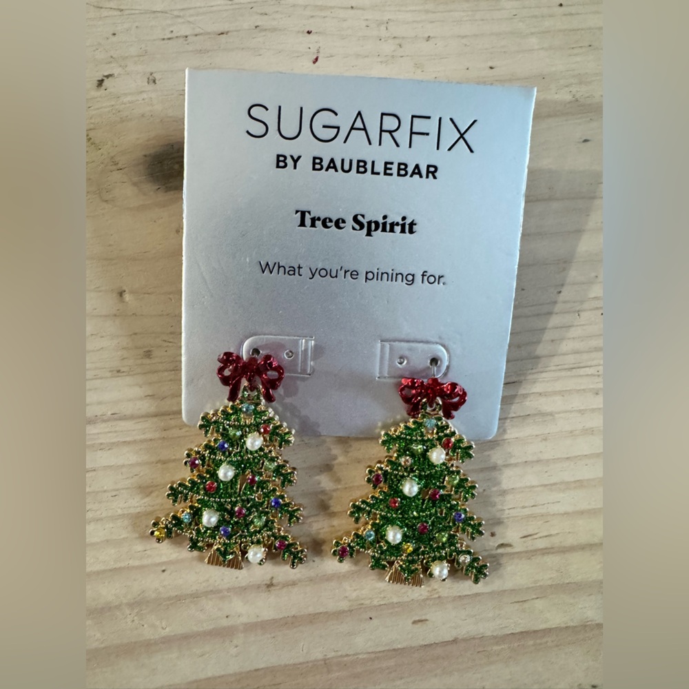 NWT SUGARFIX by BaubleBar Christmas 'Tree Spirit' Earrings Green Gold Holiday